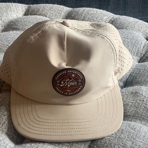 Melin SnapBack Hat (Cream)